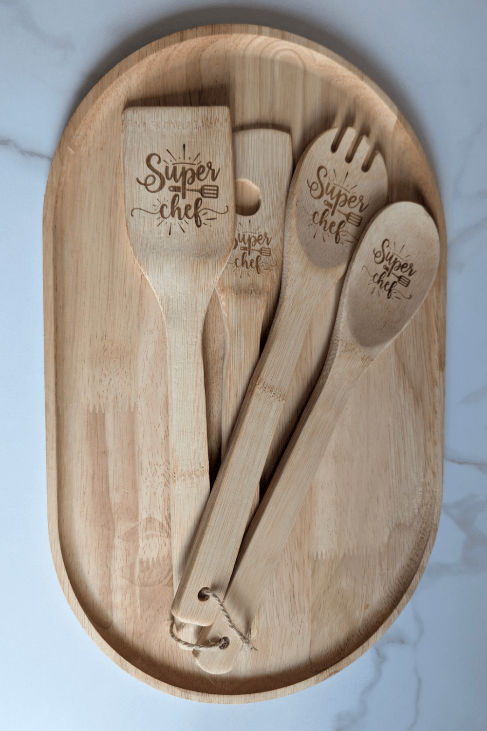 Kit d’Ustensiles de Cuisine en Bambou Personnalisé – "Super Chef" (Prénom personnalisable) - King Gravure Laser