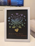 Cadre Décoratif Gravé au Laser "Rose & Cœurs" – Citation Inspirante