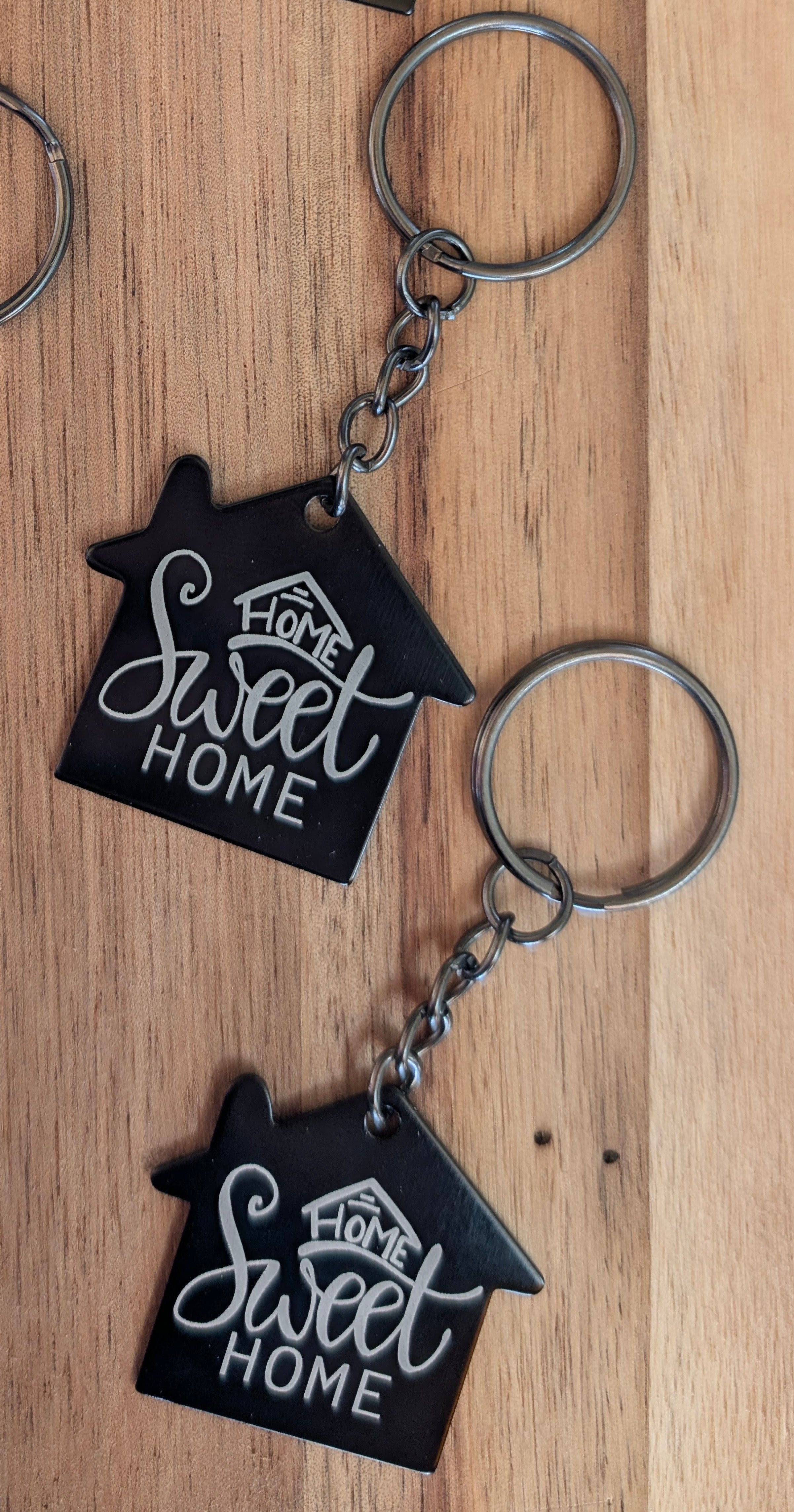 PACK FAMILLE 3 Porte - clés Maison Personnalisé – Gravure Nom & Numéro de Téléphone – Acier Noir (Copie) - King Gravure Laser