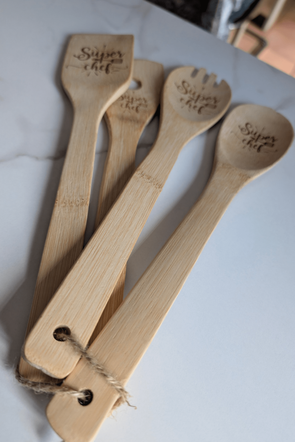 Kit d’Ustensiles de Cuisine en Bambou Personnalisé – "Super Chef" (Prénom personnalisable) - King Gravure Laser